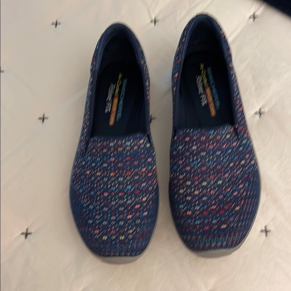 Skechers air cooled memory foam relaxed fit navy shoes